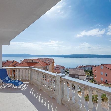 Stunning Apartment In Crikvenica With Wifi Luaran gambar
