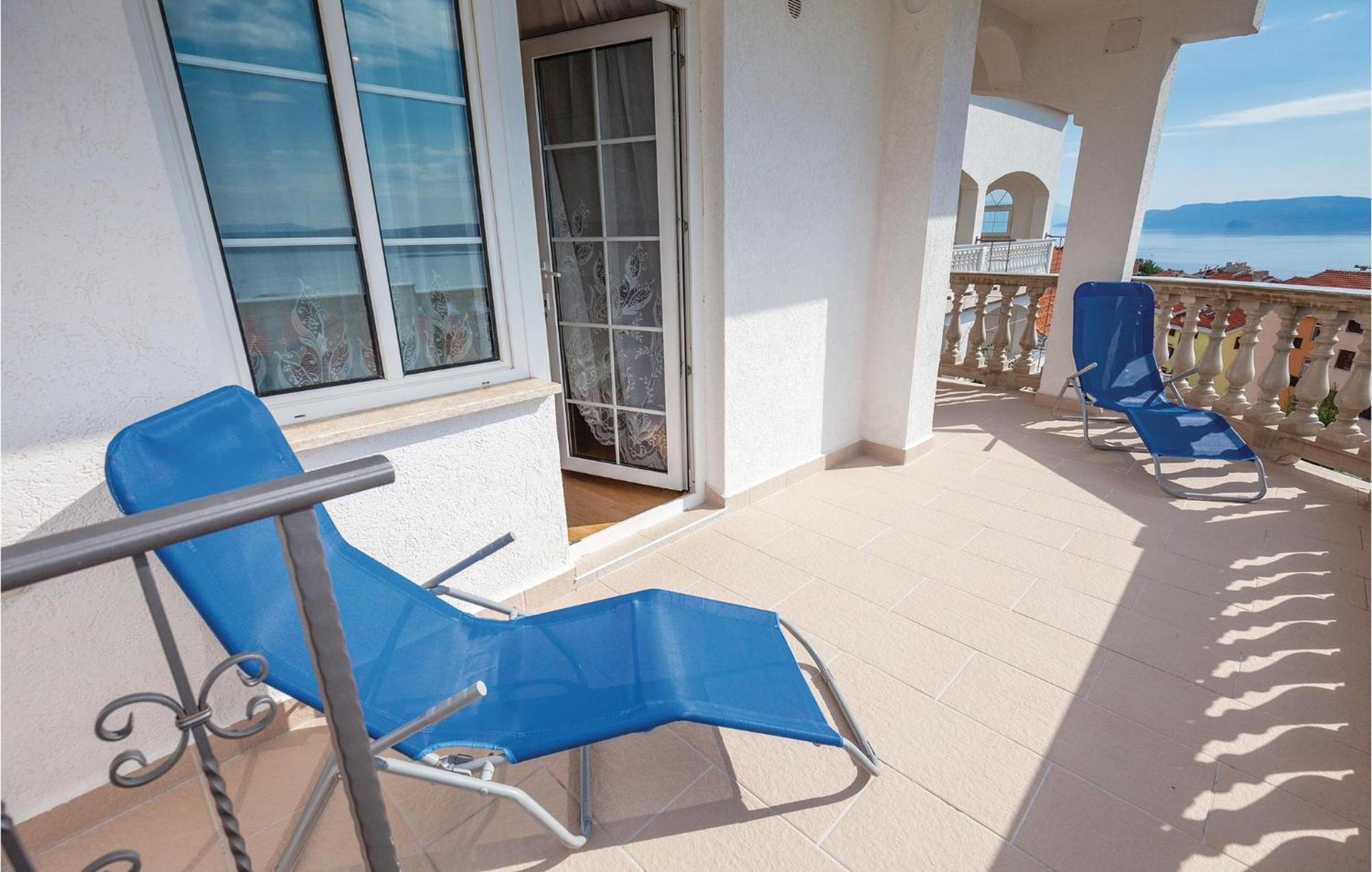 Stunning Apartment In Crikvenica With Wifi Luaran gambar