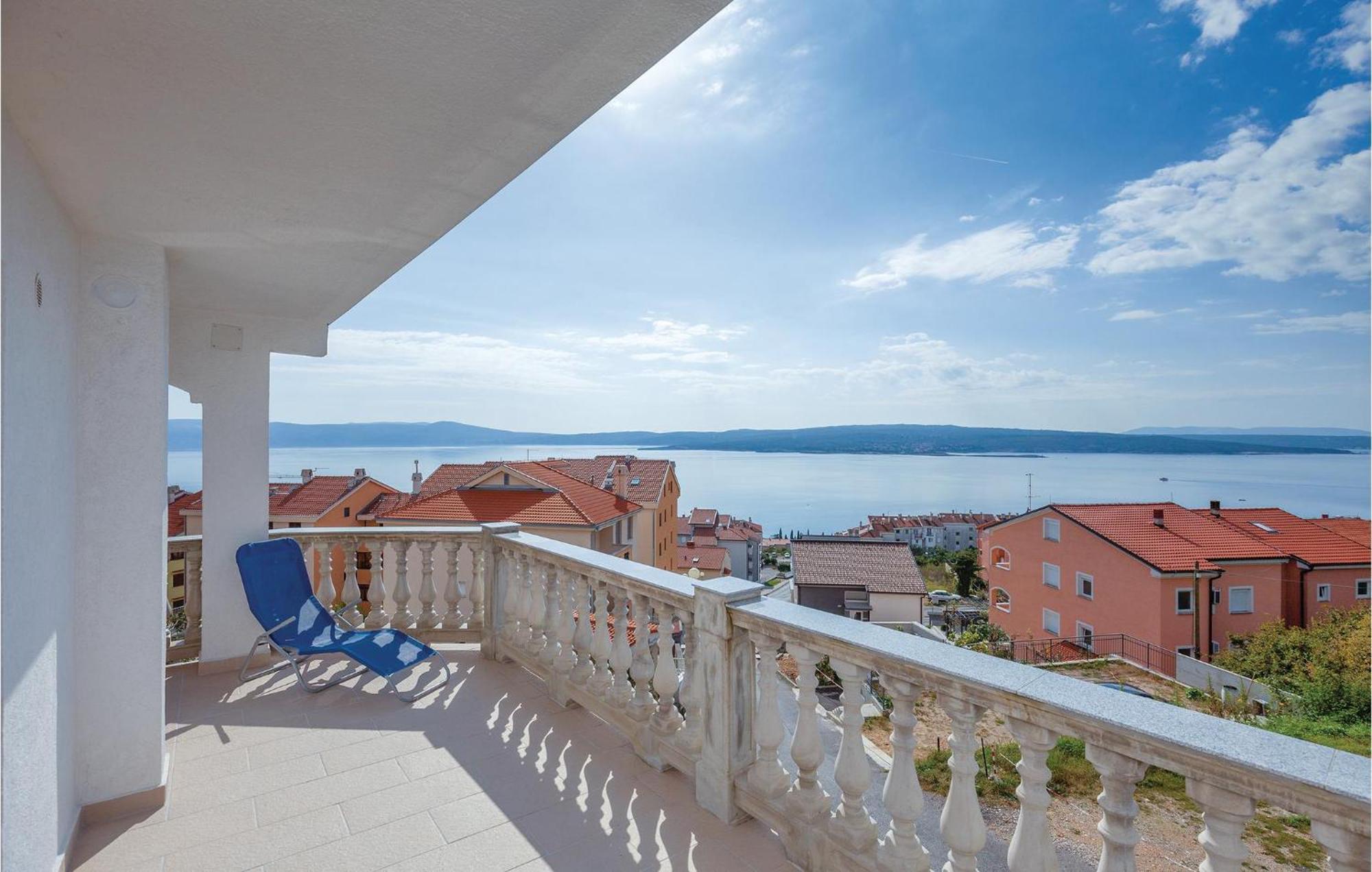 Stunning Apartment In Crikvenica With Wifi Luaran gambar